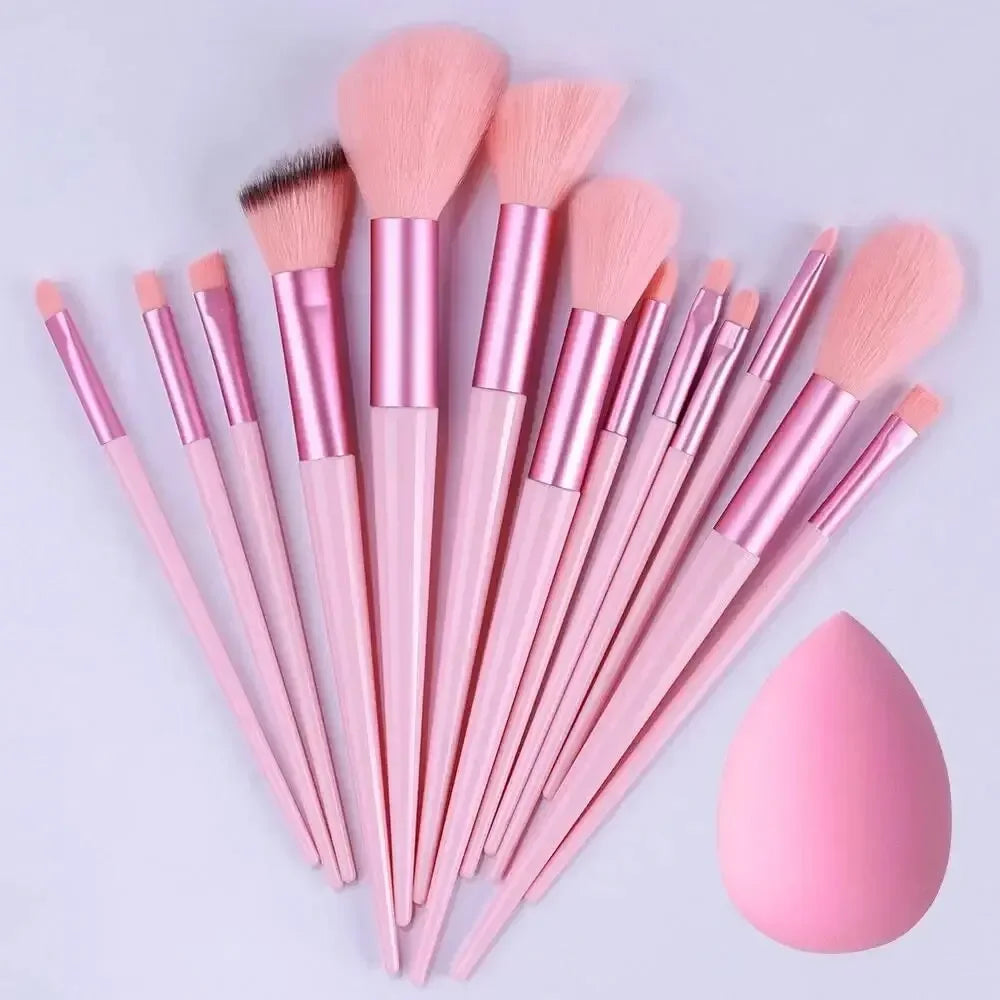 Professional Makeup Brush Set – Soft, Fluffy & Complete Beauty Tools