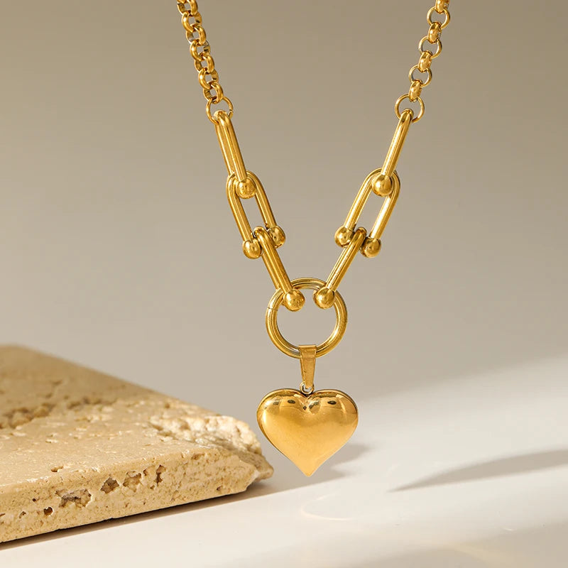EILIECK 316L Stainless Steel Heart Pendant Necklace - 18K Gold Plated Waterproof Love Jewelry