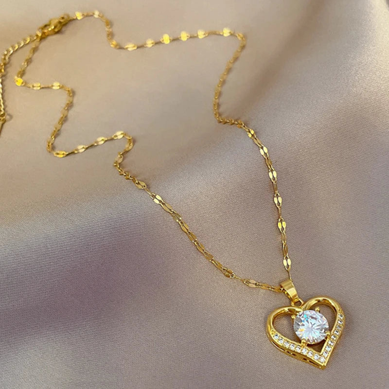 Golden Heart & Lips Pendant Necklace - Stainless Steel Fashion Jewelry for Women