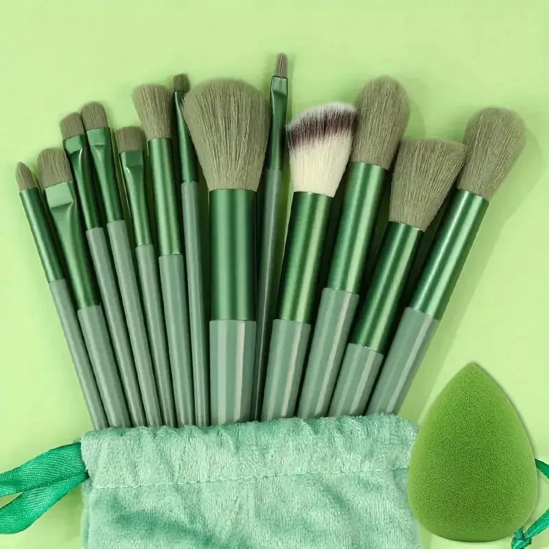 Professional Makeup Brush Set – Soft, Fluffy & Complete Beauty Tools