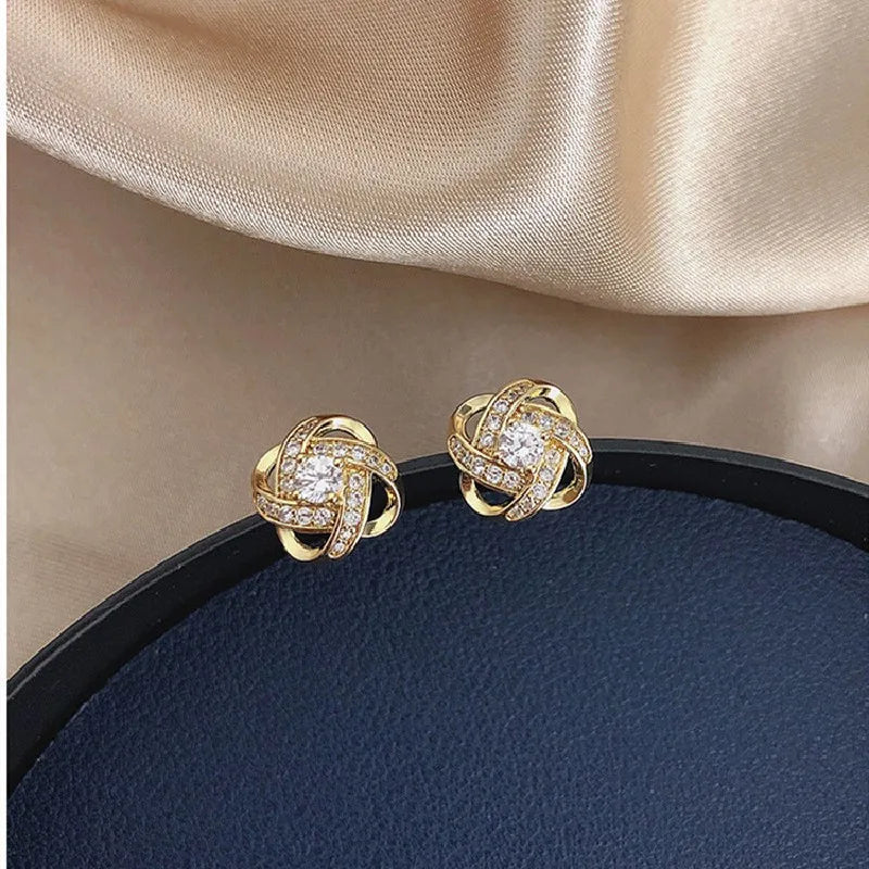 Huitan Adjustable Flower Rings for Women