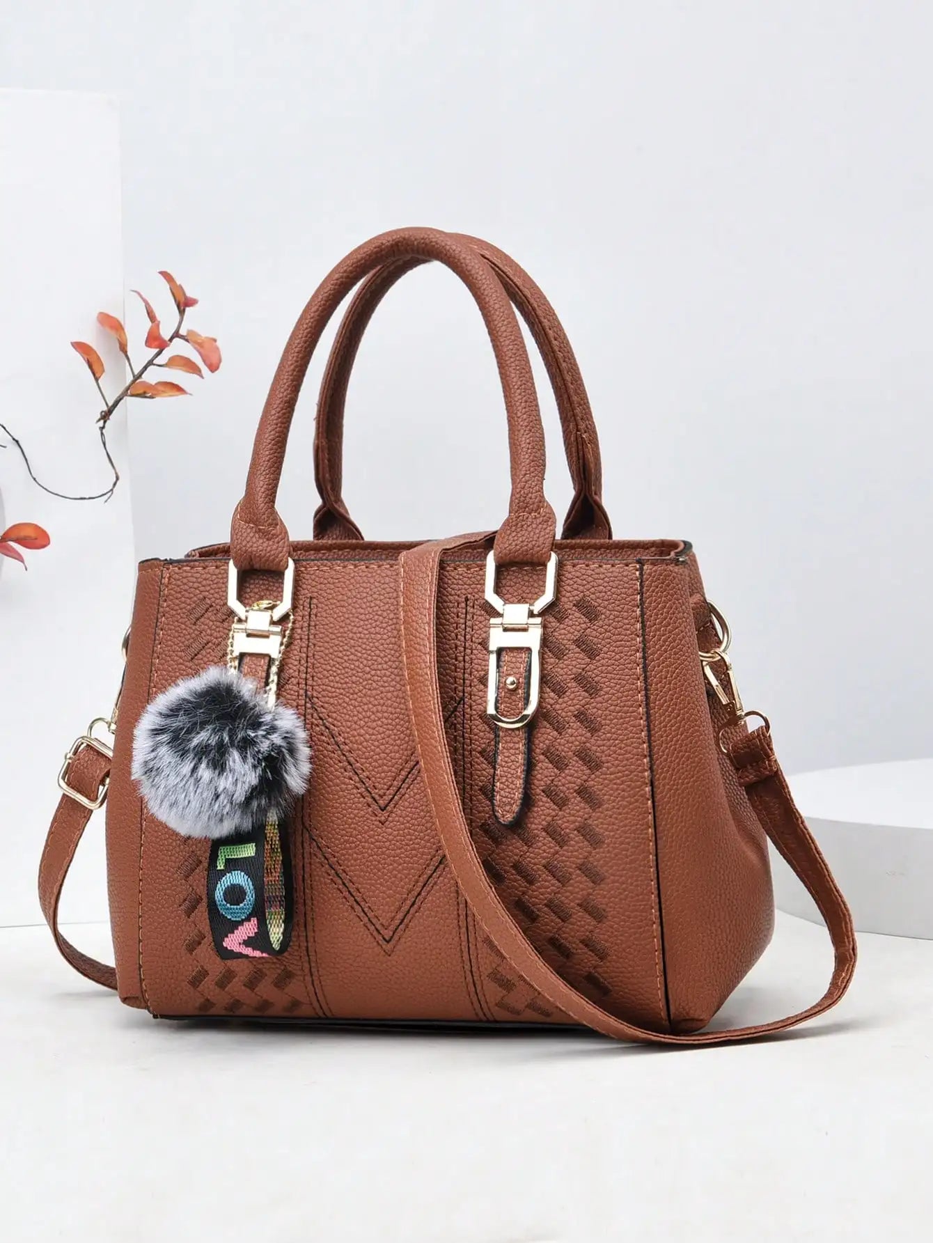 Embroidered Large Capacity Crossbody Bag – Stylish Women’s Casual Handbag for Everyday Use